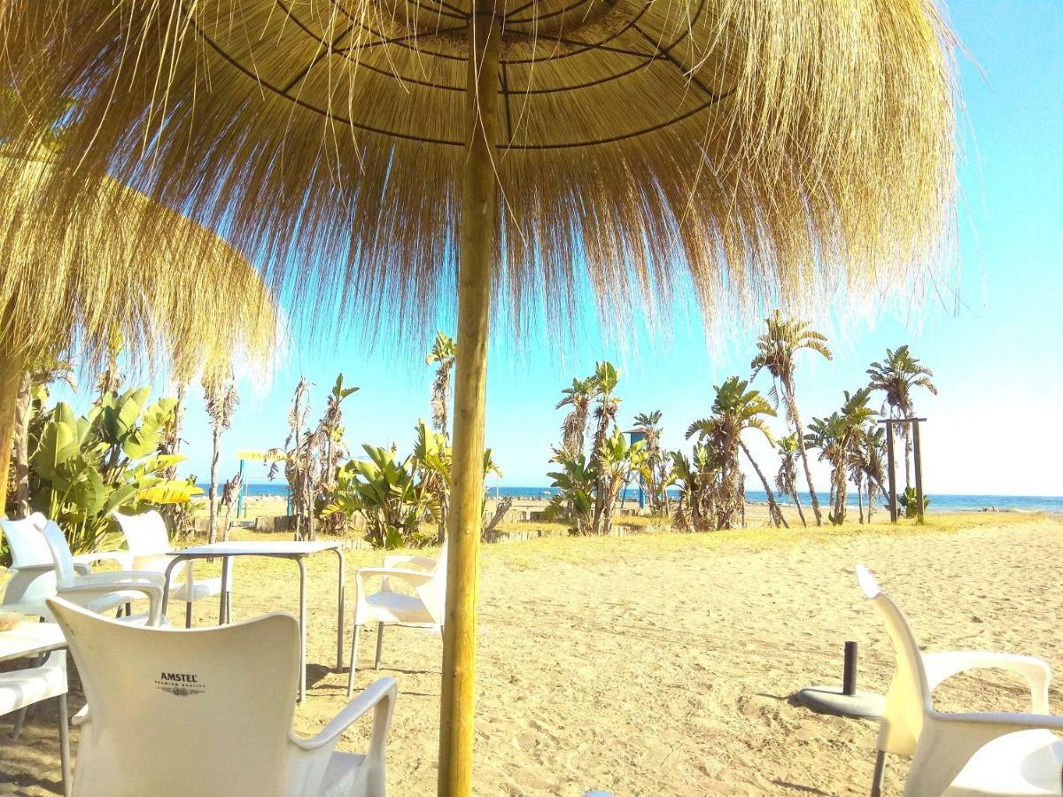 Playa La Cala In Front Of The Beach Free Parking Малага Екстериор снимка