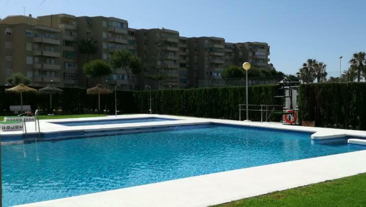 Playa La Cala In Front Of The Beach Free Parking Малага Екстериор снимка